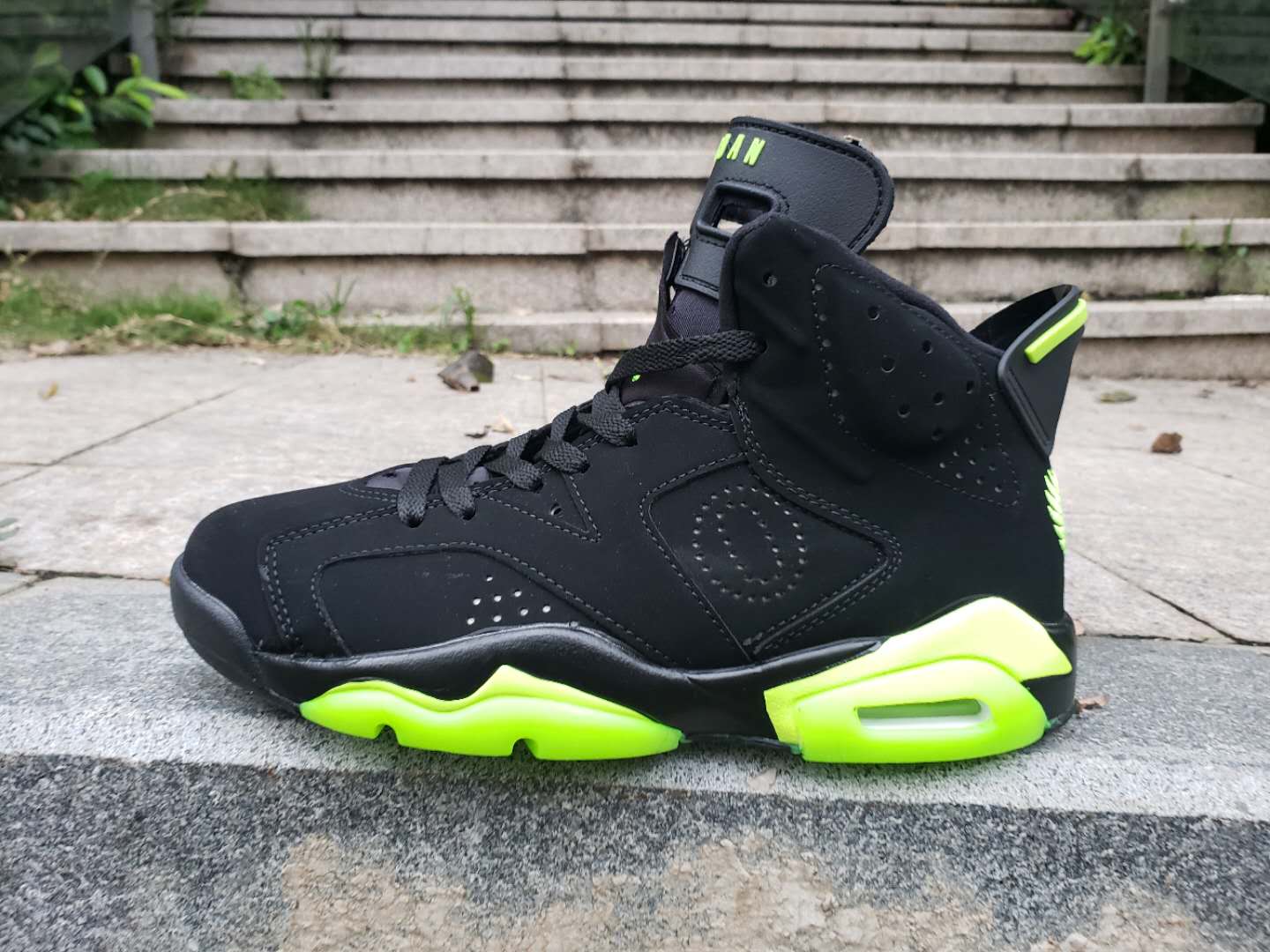 2019 Jordan 6 High Black Fluorscent Green